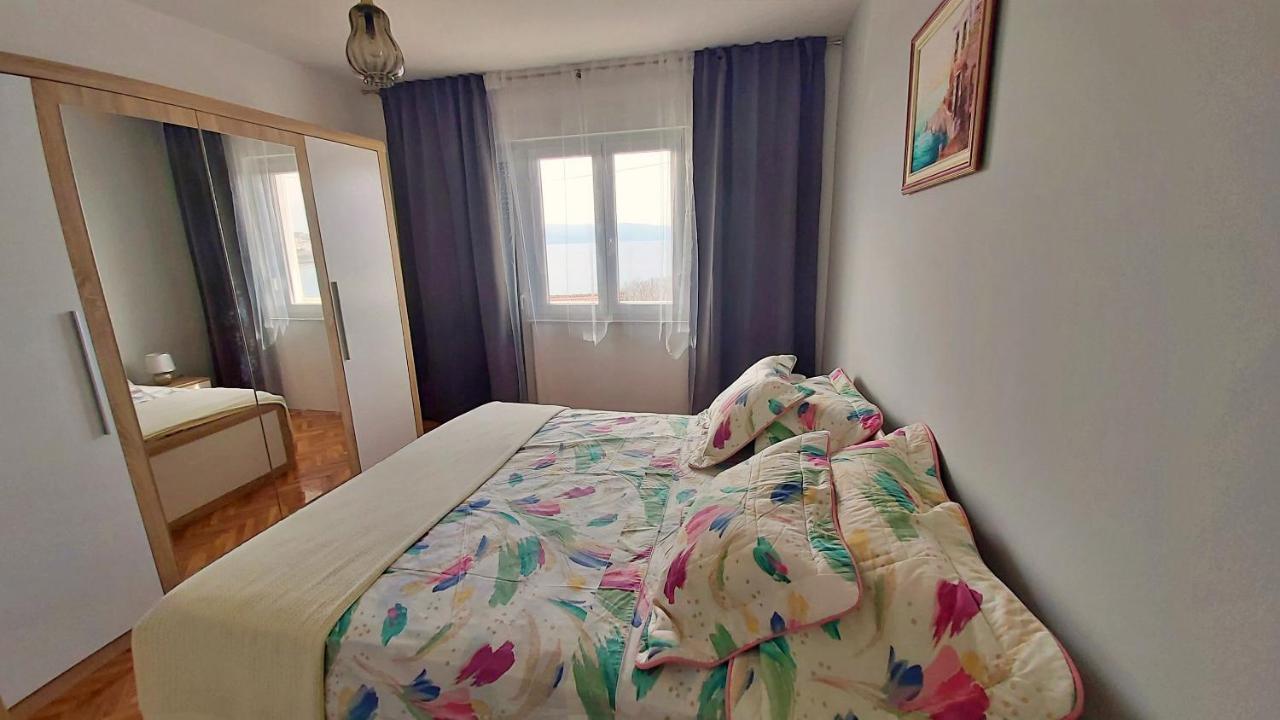 Apartment Cedo Omiš Exterior foto